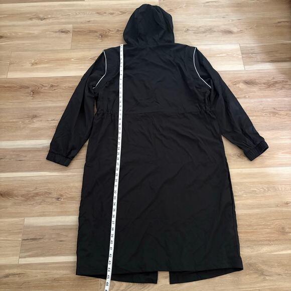Victoria’s Secret VSX Power Parachute Trench L - Picture 9 of 12